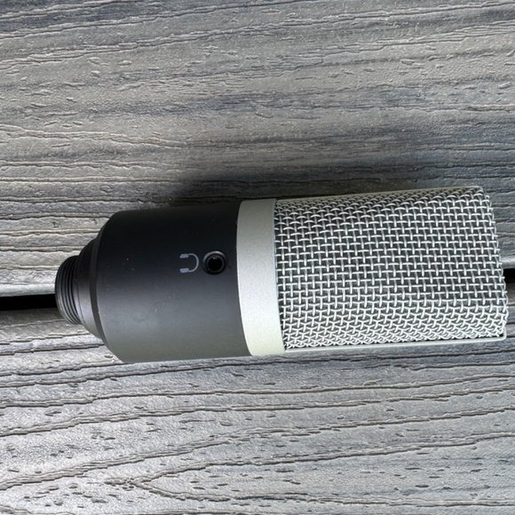 Fifine desktop microphone with USB connection - Picture 3 of 5